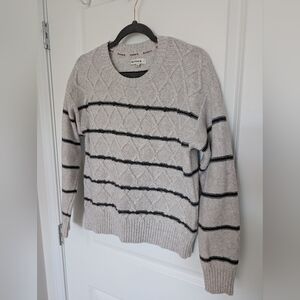 BearPaw Women's Size L Gray and Black Striped Cableknit Sweater